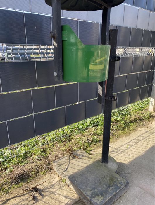 Kosz na smieci/ popielnica