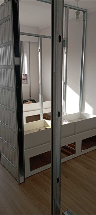 Porta de correr de encastrar 60 cm x 200 cm (sistema completa com porta e molduras)