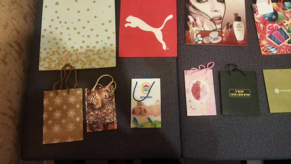 Подарочные пакеты бумажные/ подарункові пакети