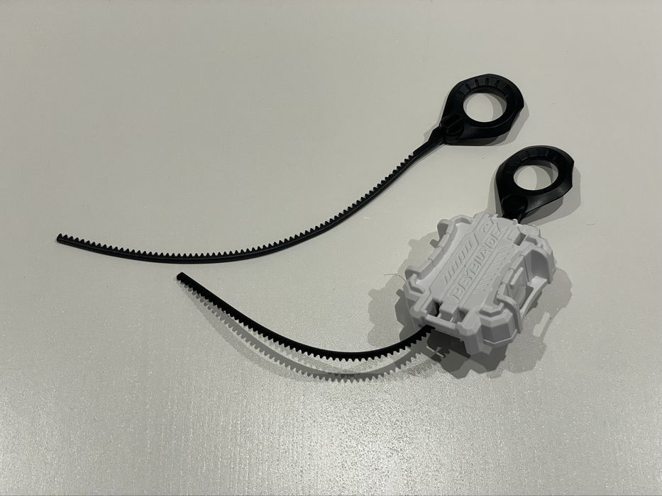 Lote de peças para Beyblade Original