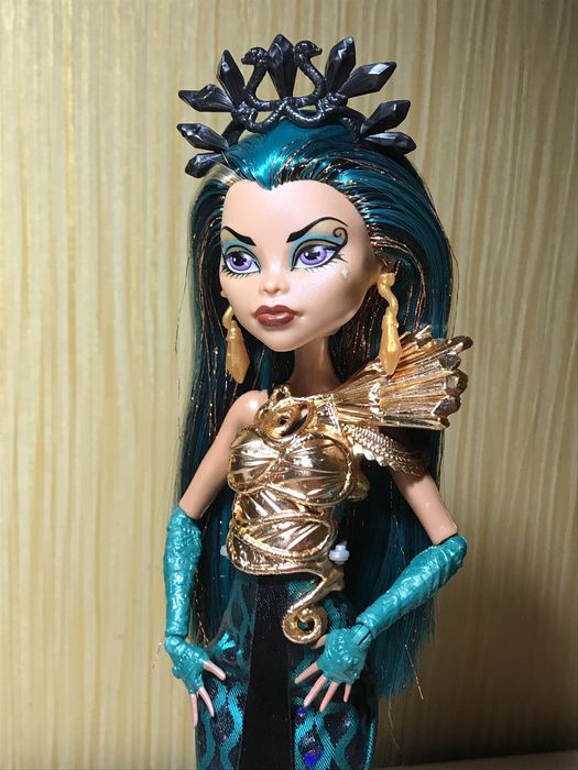 Продам коллекционную куклу Monster High - Nefera de Nile