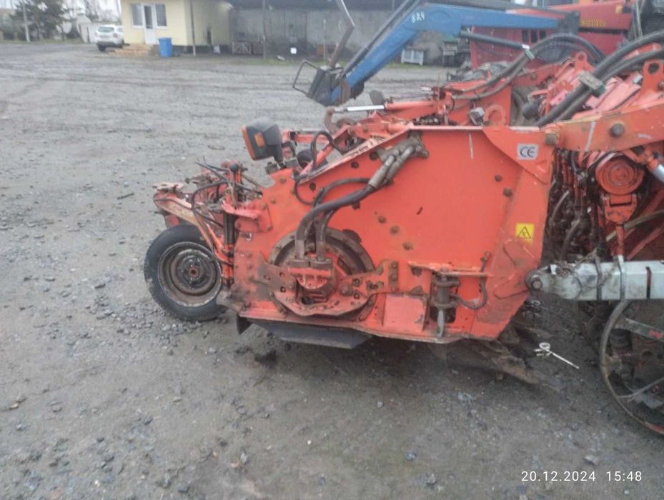 Бурякозбиральний комбайн Holmer T2