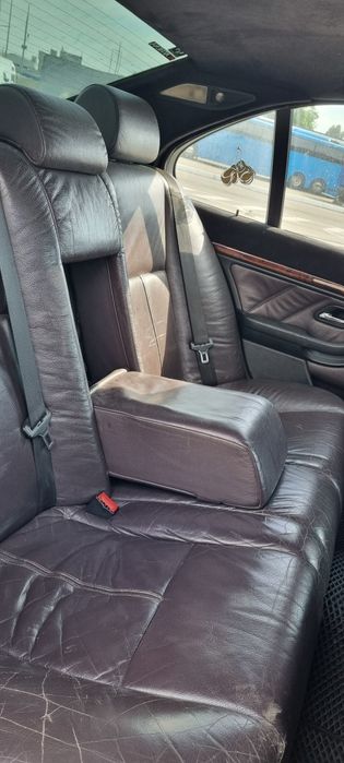 Продам бмв е39 м62б35