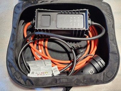 Оригинальный зарядний  пристрій кабель 6A  Peugeot Citroen Opel Fiat T