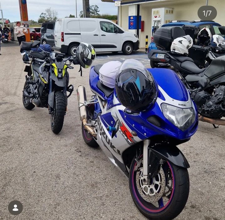 Gsx R 600 modelo k2