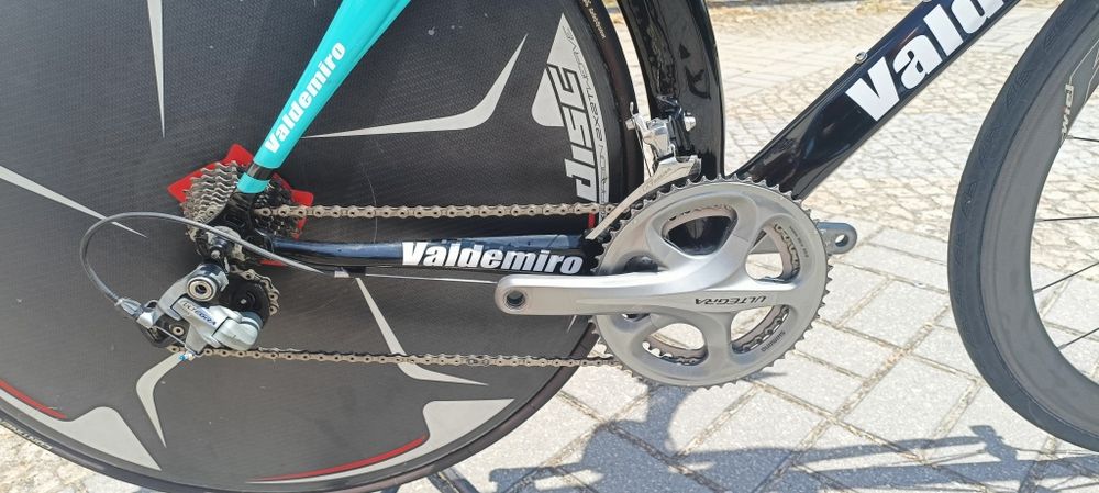 Bicicleta contra relógio Valdemiro