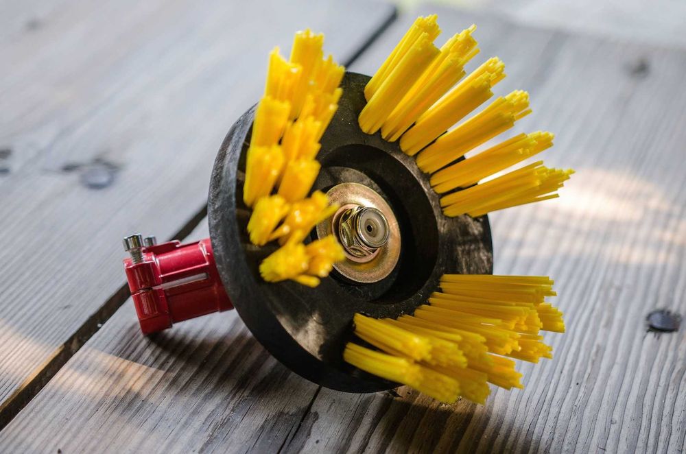 Szczotka na chwasty - kosa spalinowana