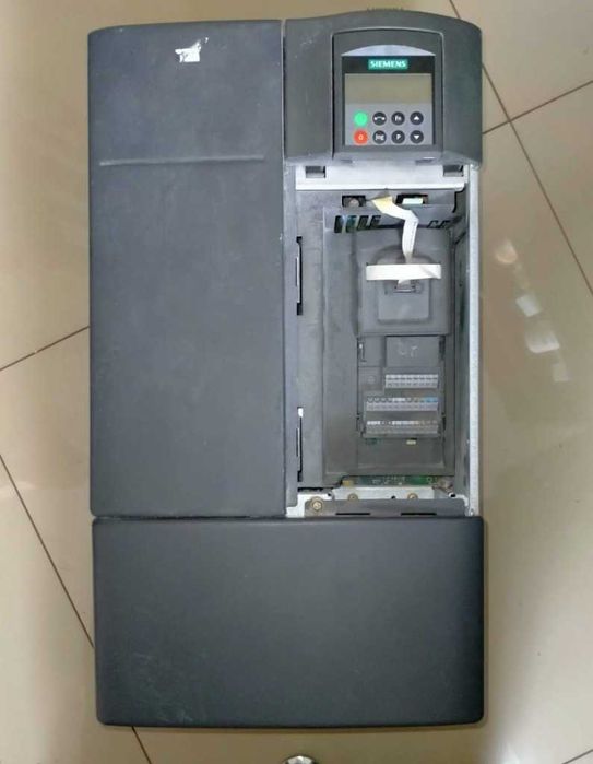 Falownik Siemens Micromaster 440 o mocy 18 kW
