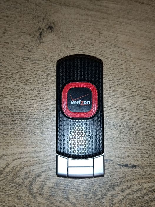 Модем Pantech Uml290VW