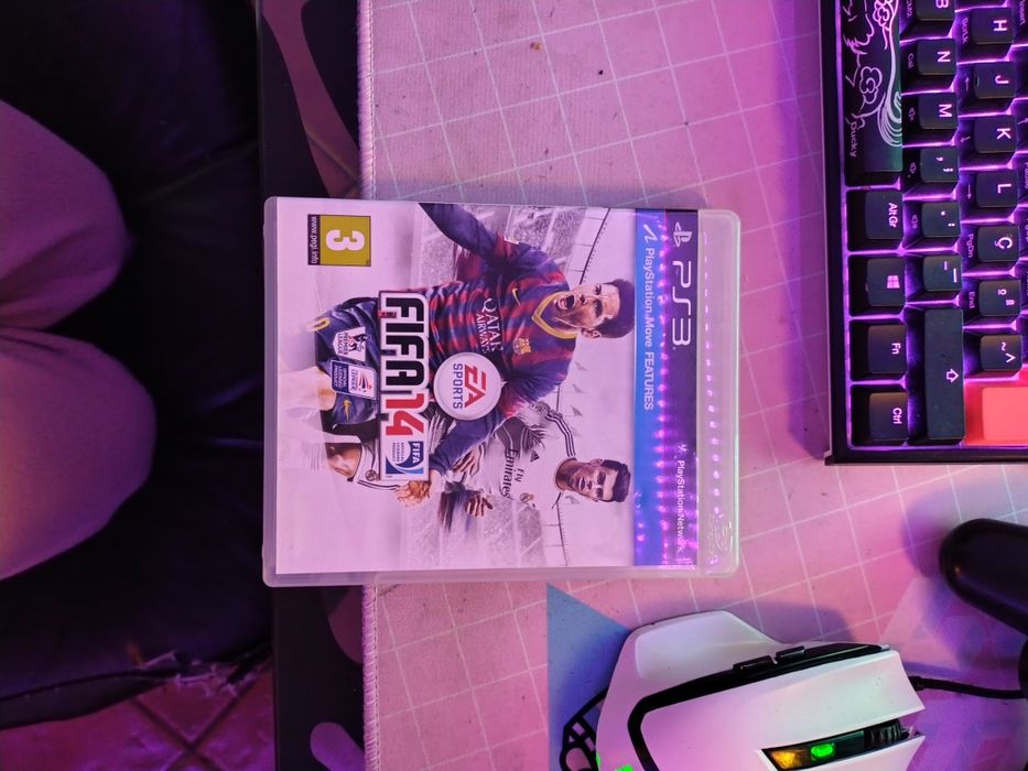 Jogo de ps3 (FIFA 14)