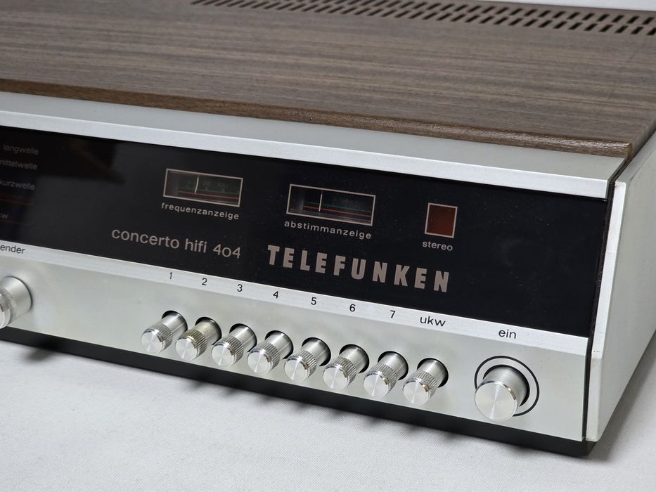 Receiver Vintage reparado Telefunken