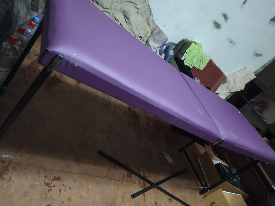 Продам кушетку для косметичних процедур та стілець