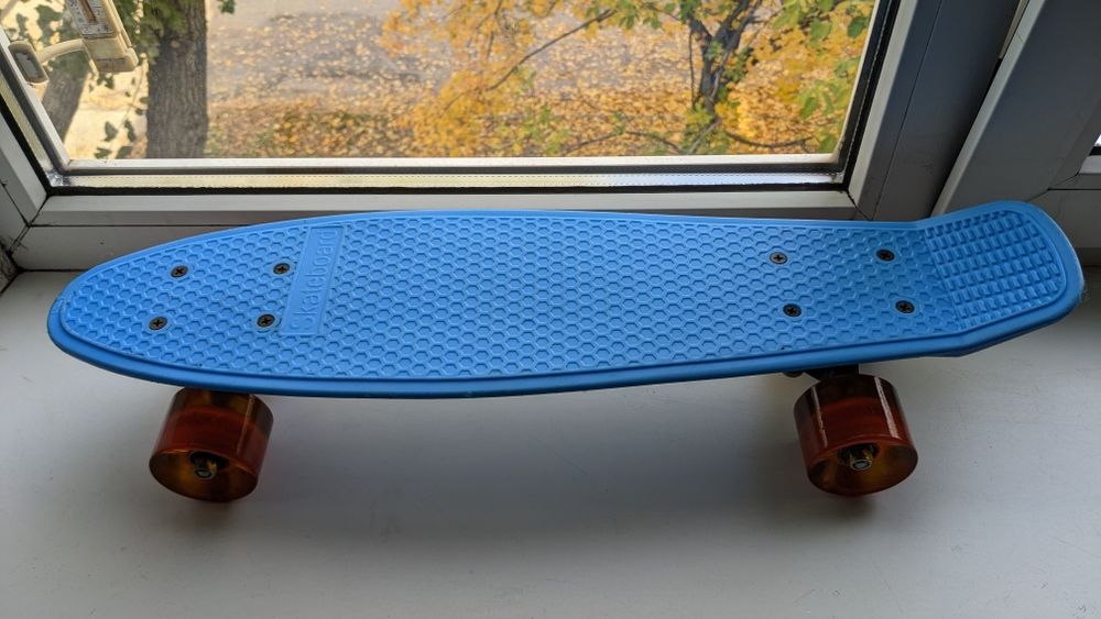 Скейтборд Penny Board з підсвіткою коліс (блакитний)
Стан: Відмінний
