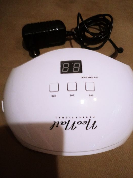 Lampa do paznokci NeoNail Raz użyta