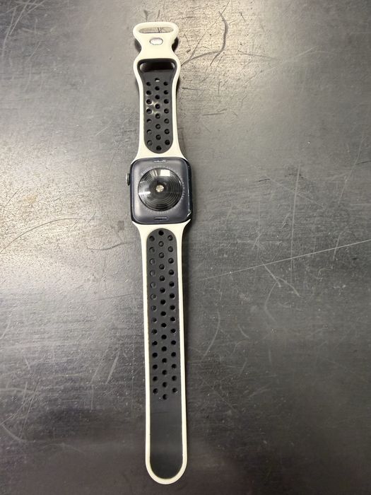 Apple watch SE 2nd gen 44mm