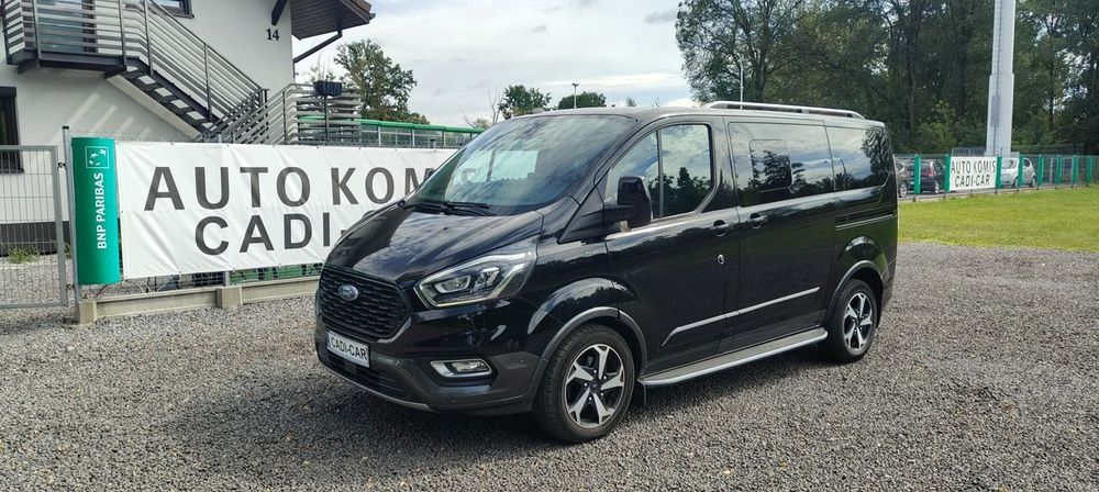 Ford Tourneo Custom 8-osobowy, bogata wersja.