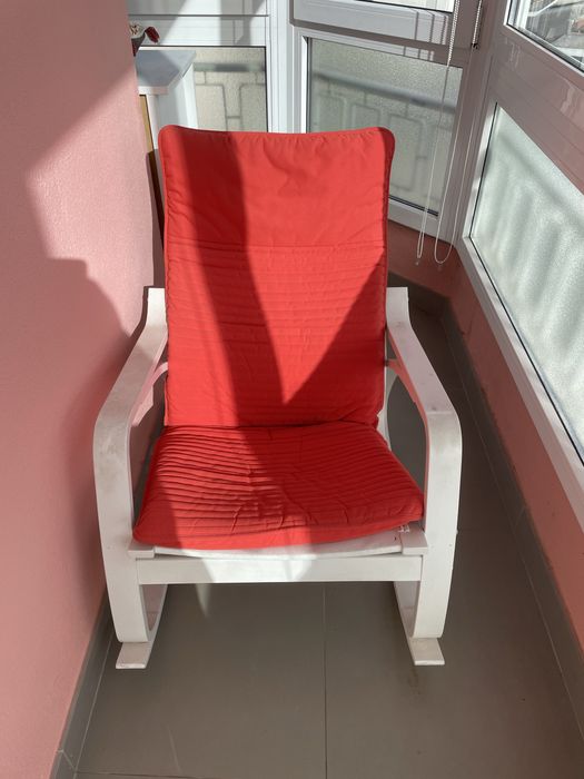 Cadeira de baloiço Ikea
