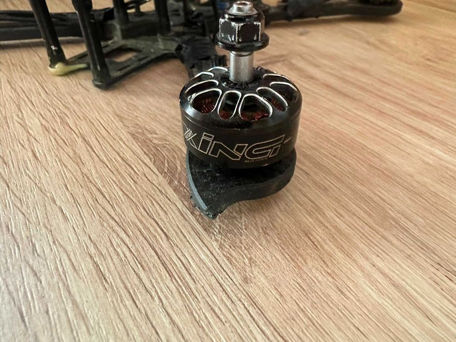 Zestaw Dron EMAX Tinyhawk III Plus Freestyle + Ładowarka ViFly + Dużo Baterii + Rama z silnikami XING 5 cali