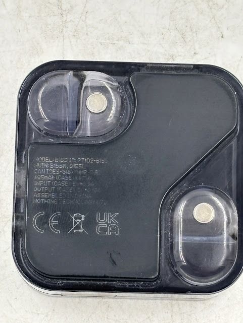 outlet nothing ear 2 oryginalne etui ładujące do słuchawek bluetooth czarne