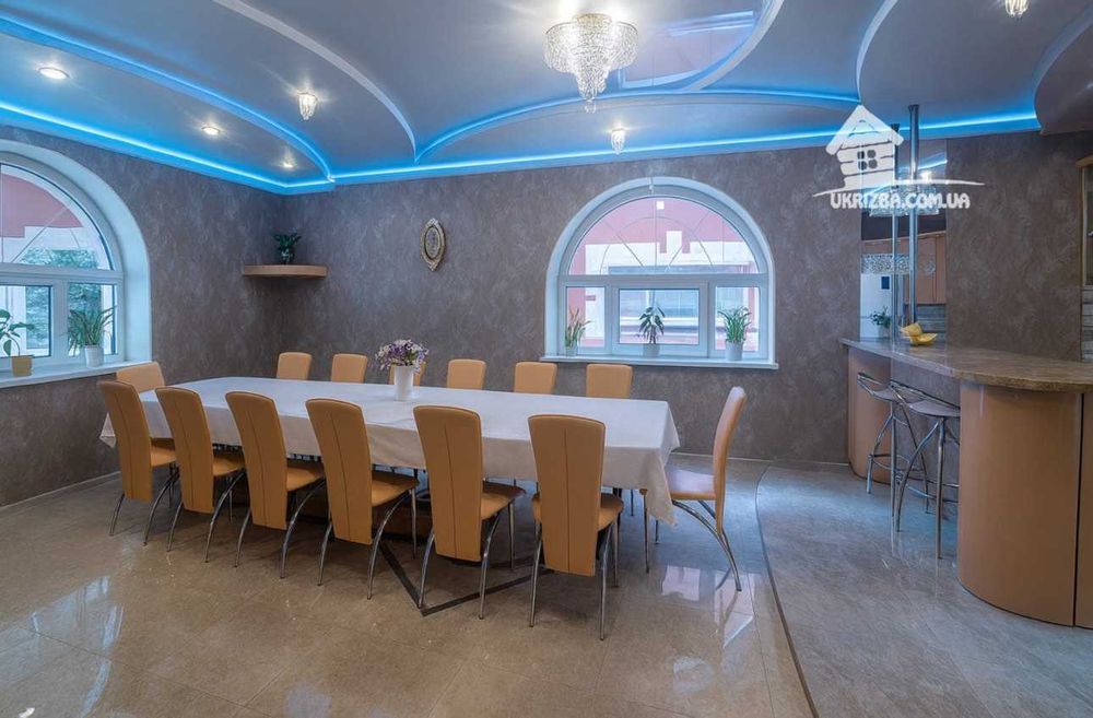 Київ.Будинок подобово 280кв. Сауна,більярд,генератор.До 12 осіб
