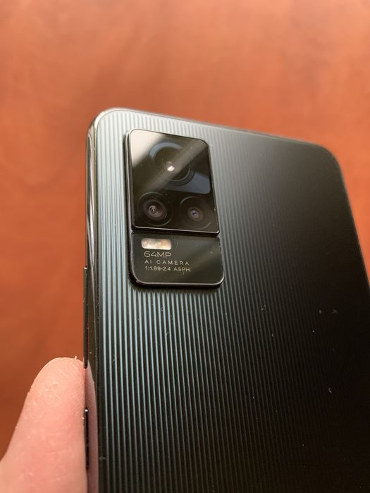 Смартфон VIVO V21E 8/128 ГБ, 64 МП, Snapdragon 720G, 33 Вт, 4000 мАг