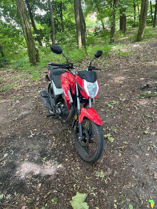 Продам,  мотоцикл лонсін ср1