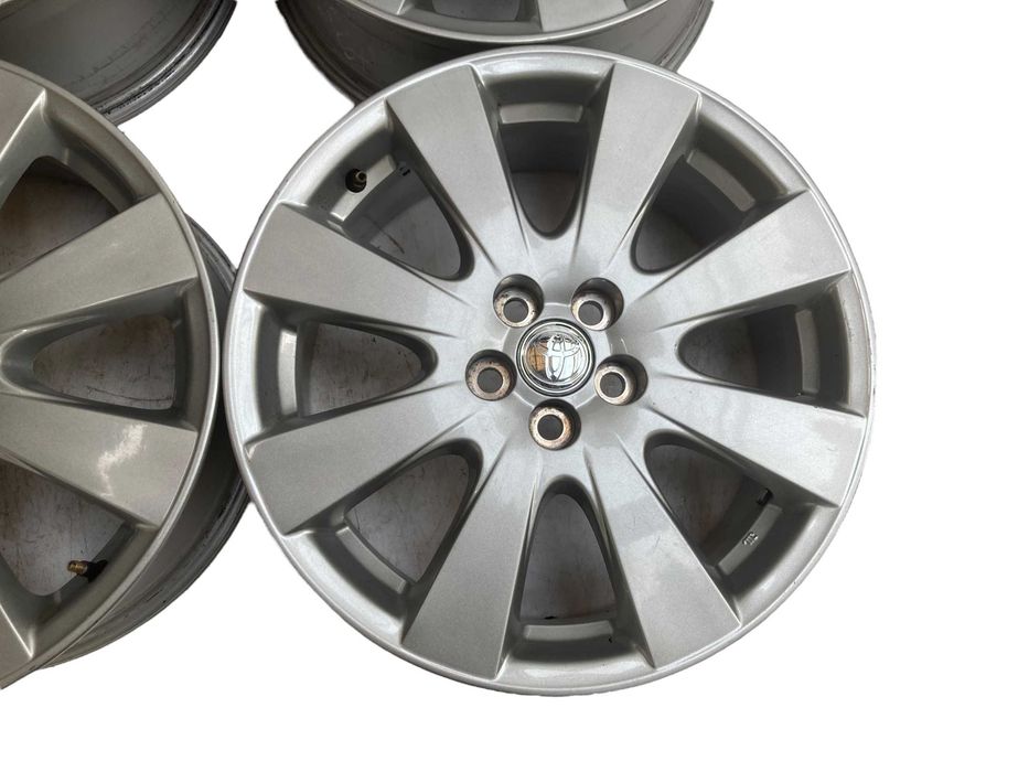 Felgi ALUMINIOWE 17 Toyota Avensis Prius