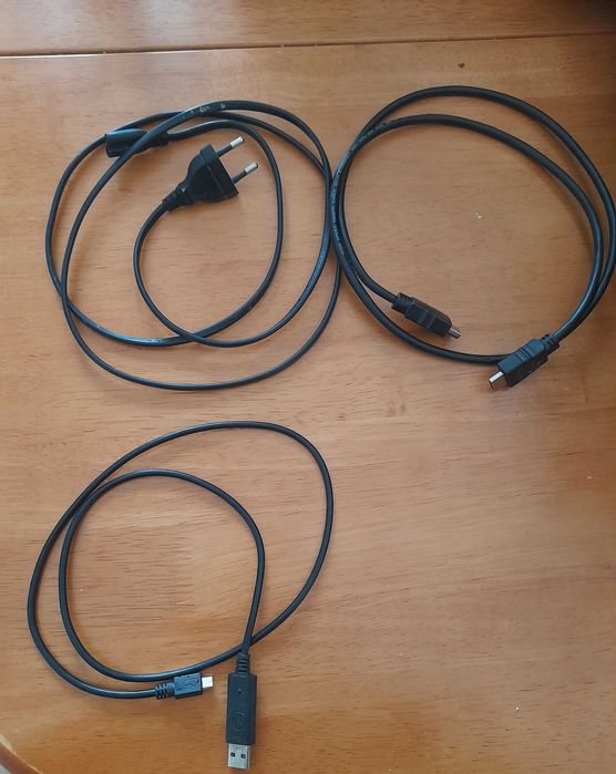 Vendo Playstation4 + 2 Jogos