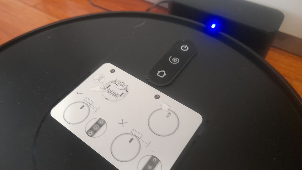 Aspirador automático inteligente.