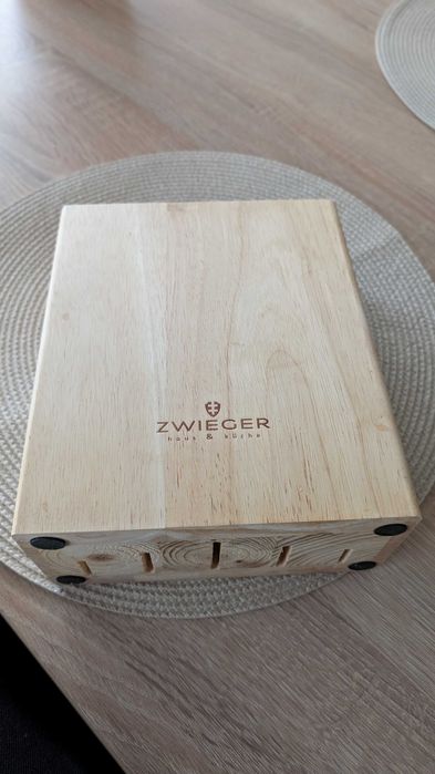 Stojak drewniany na noże ZWIEGER (oryginał)