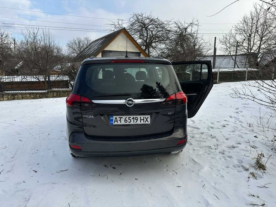 Opel Zafira Tourer 2015