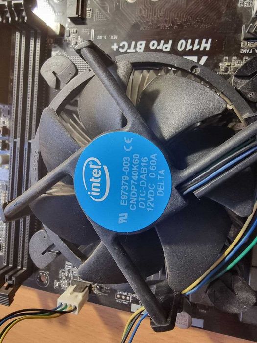 Материнська плата ASRock H110 Pro BTC+ +процесор