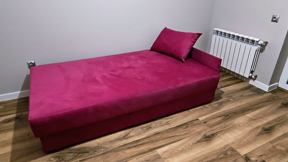 Tapczan Różowy 110 \ 200 cm z pojemnikiem – Stan bardzo dobry