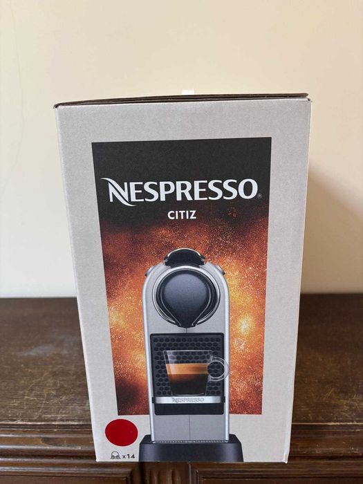 Máquina Café Nespresso Citiz Cherry (Nova a estrear)