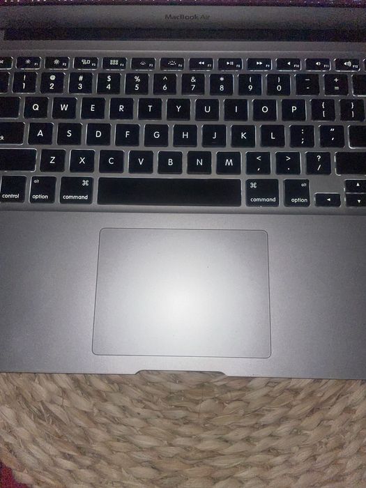 MacBook Air  13  256 i7 2014