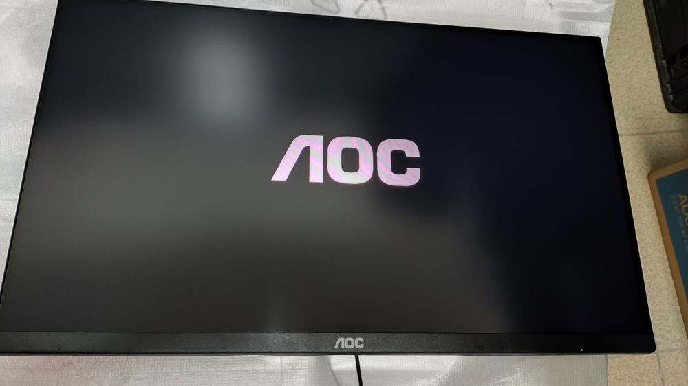 Monitor AOC 24 polegadas Full HD como novo