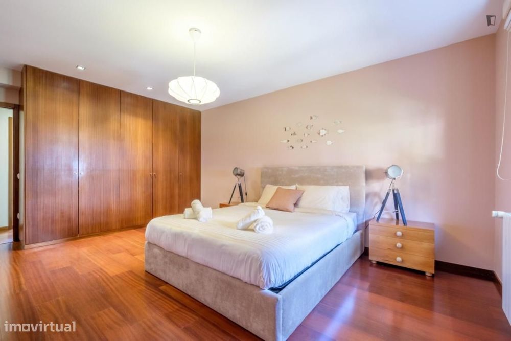 Apartamento com 3 quartos - localizado em Braga