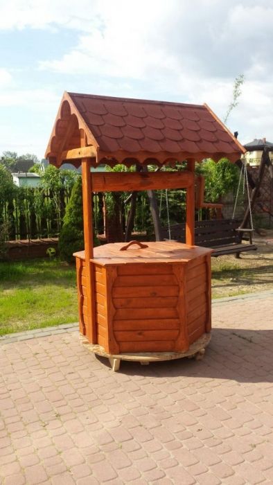 Studnia drewniana ogrodowa studzienka. Okazja. Producent
