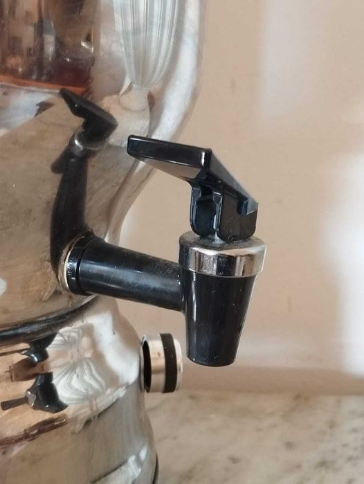 Máquina de Chá Elétrica Cromada