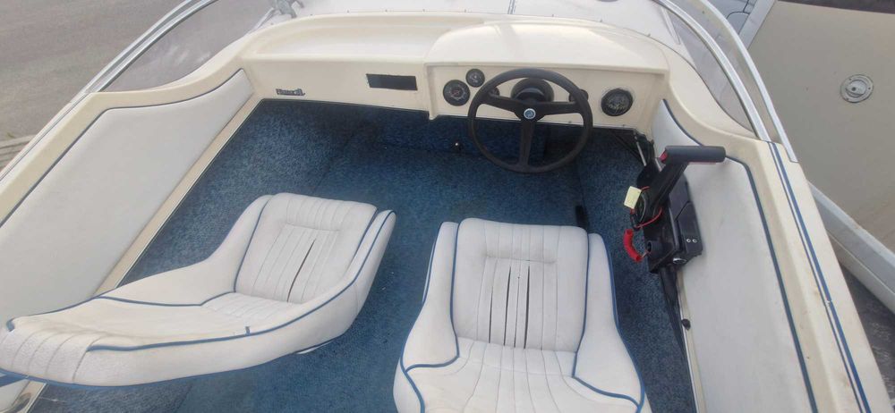 Barco riamar 4.80 gls motor 70 cavalos 2 tempos