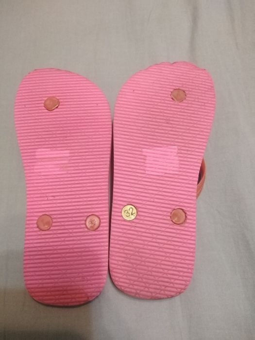 Klapki Hello Kitty rozm. 32