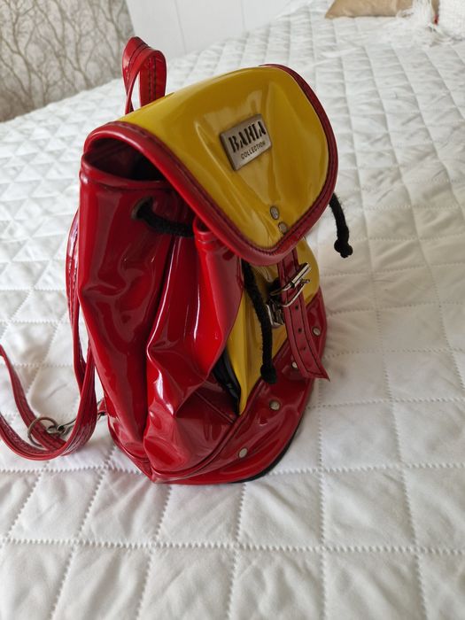 Plecak mały lakierowany