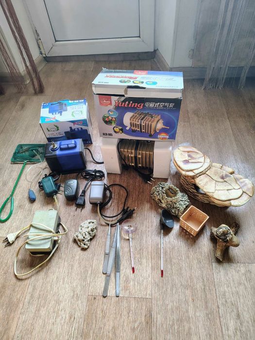 Аквариумні    аксесуари