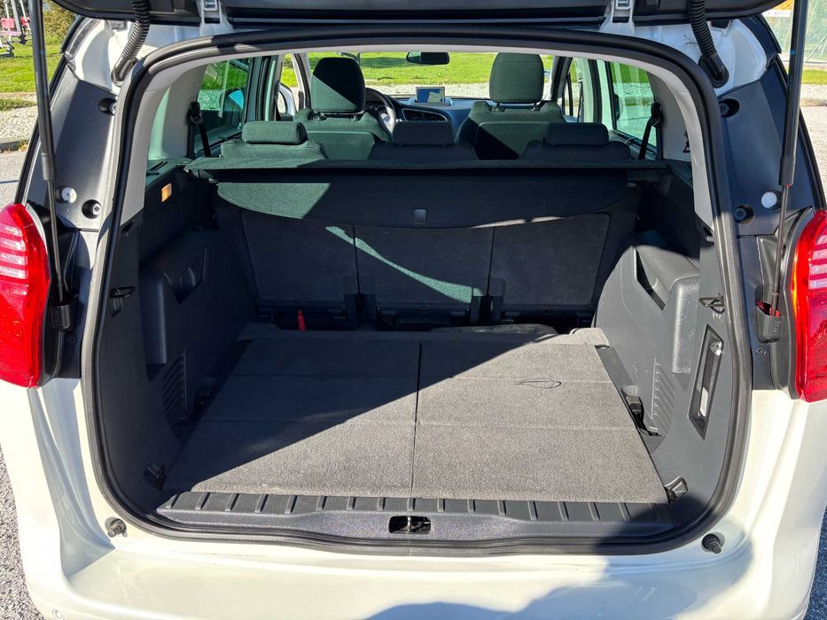 Peugeot 5008 Allure 1.6 full Extras 7 lug Nacional 65700km