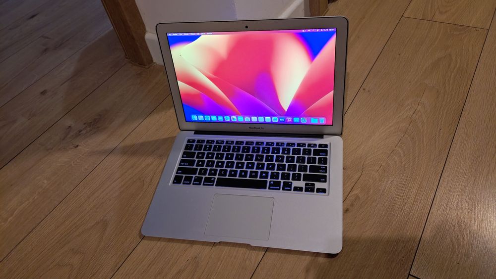 Laptop Apple MacBook Air 13 2015 A1466 Core i5 8GB RAM