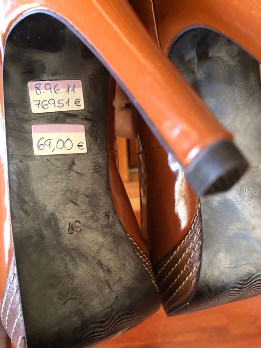 Adolfo Dominguez saltos altos 37 castanho bege