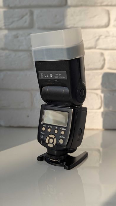 Фотоапарат Canon EOS 760D + Обʼєктив 17-50мм + сумка