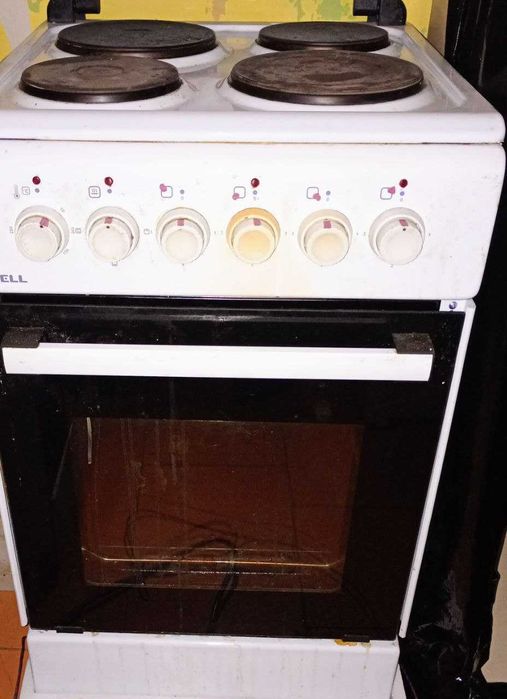 Елетроплита  Luxell з духовою шафою