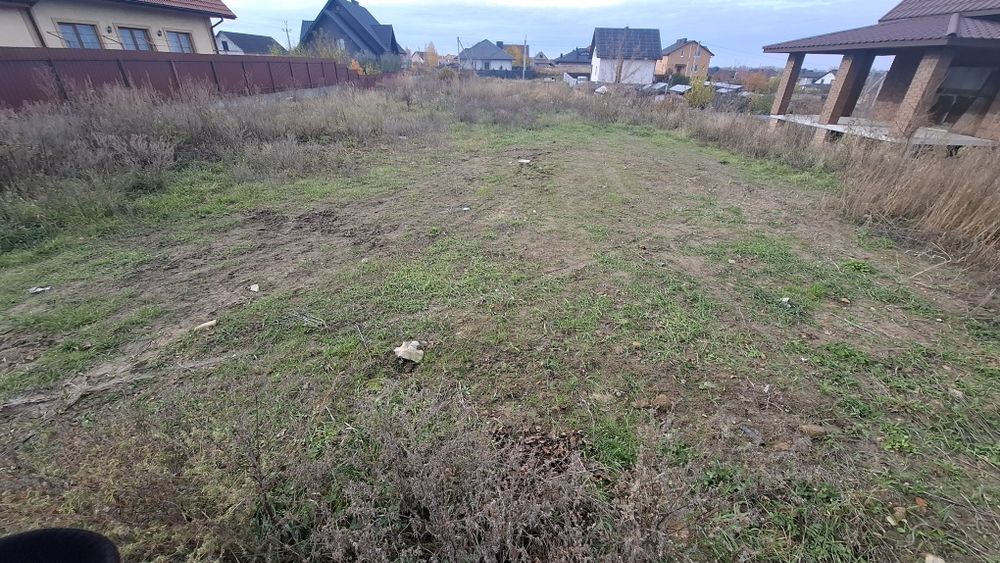 Земельна ділянка 10,8 сотих