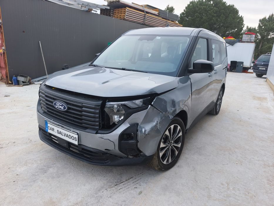 Ford tourneo 1.0  5lugares